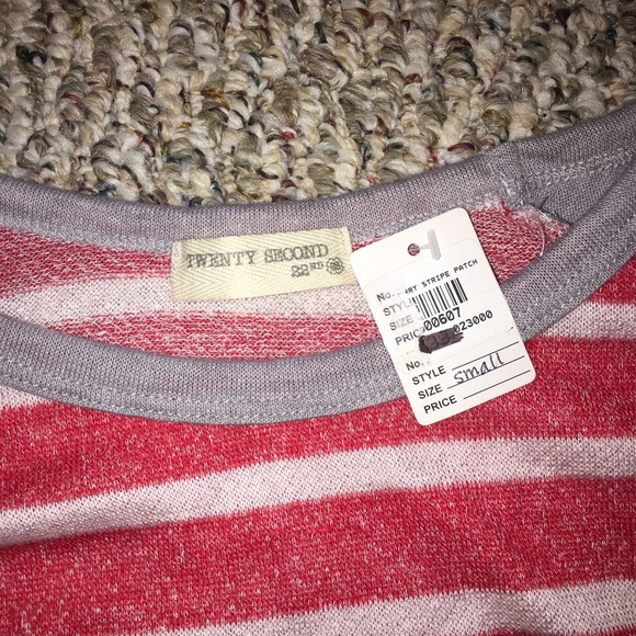 NWT //SUPER SOFT// Red stripped long sleeved shirt - Picture 3 of 3
